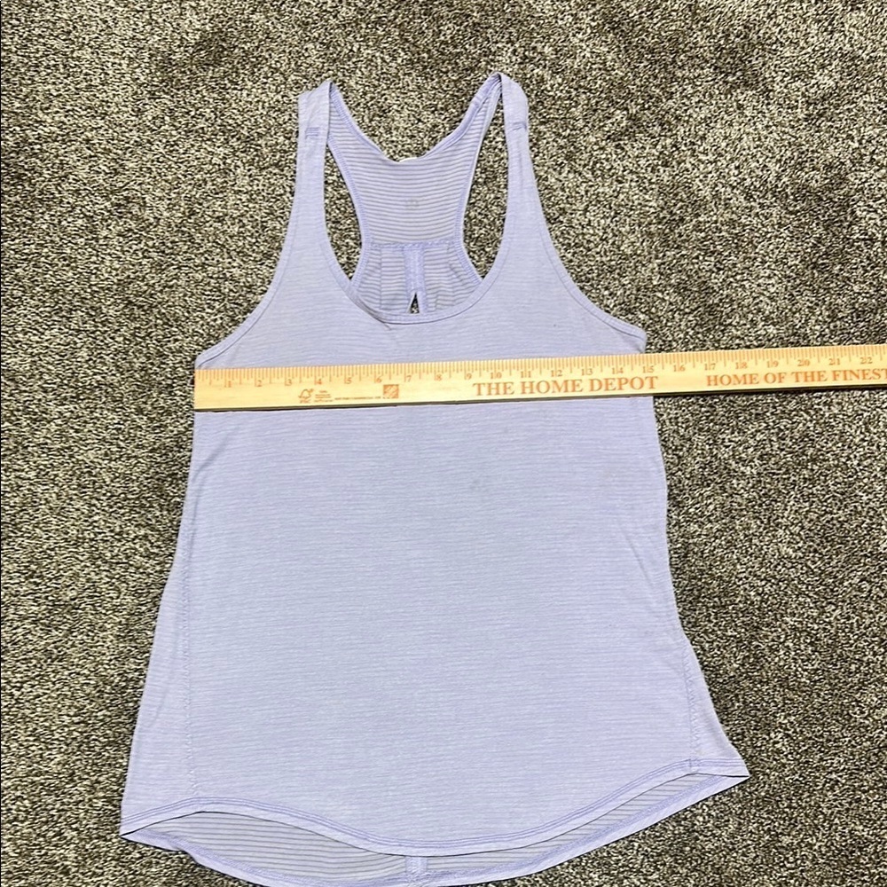 Lululemon Women's Lavender Tank Top - racerback no size tag fits like a 6 - Picture 4 of 8